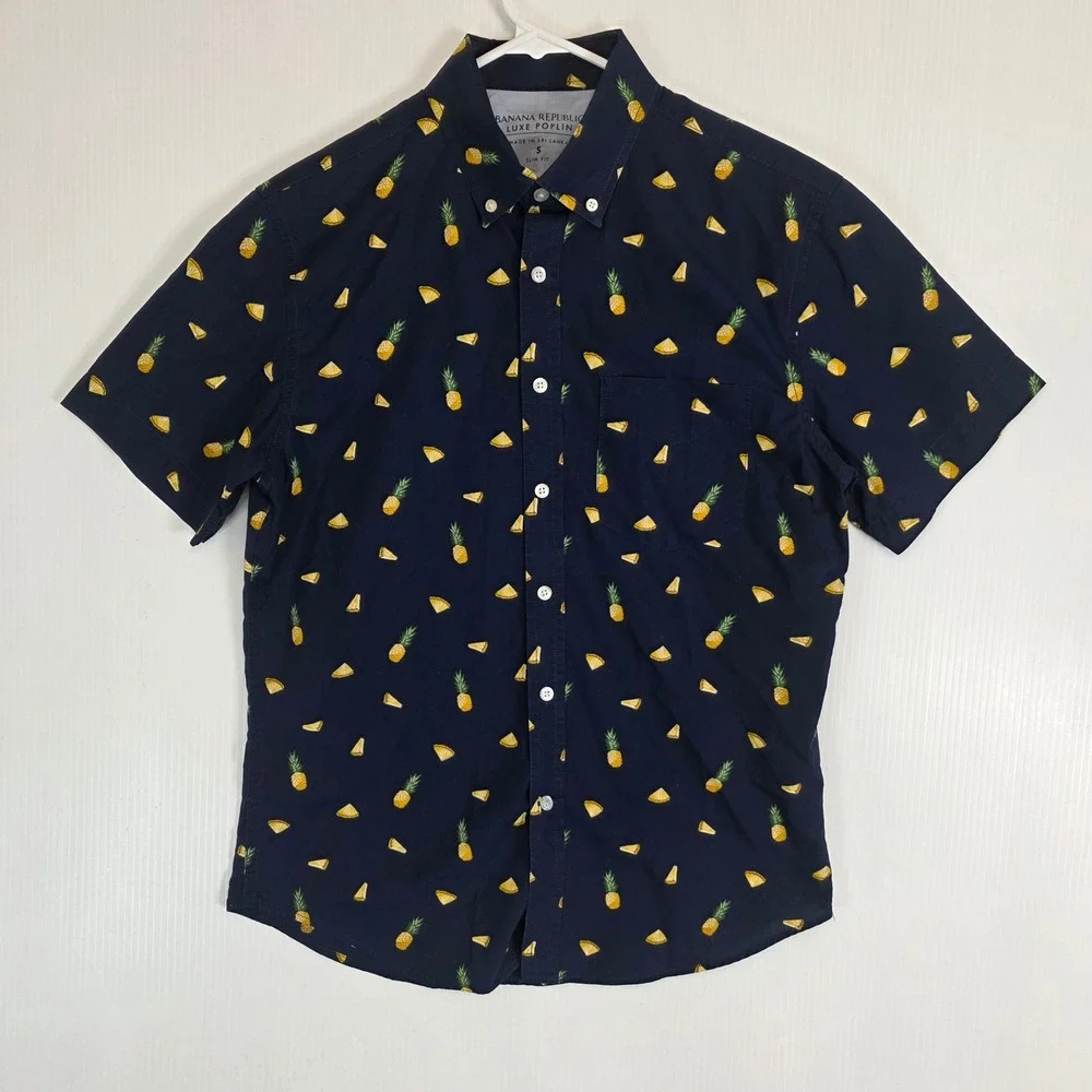 Banana‎ Republic Luxe Poplin Shirt Mens Small Blue Pineapple AOP Slim Fit Swing